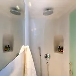 Pura Vida Villa *