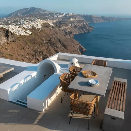 Pura Vida * Imerovigli (Santorini)