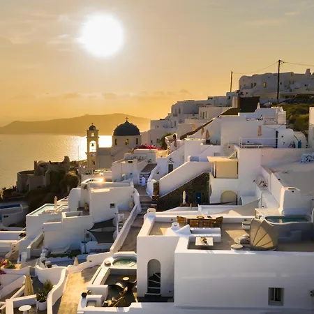 Pura Vida * Imerovigli (Santorini)